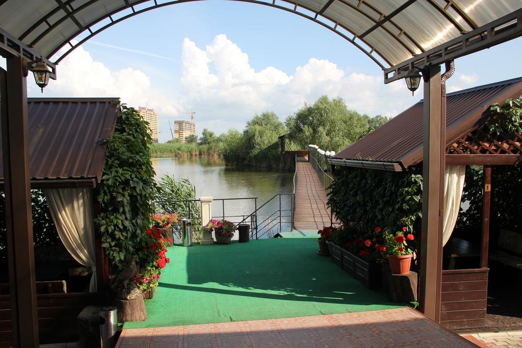 Romantic Hotel Krasnodar Luaran gambar
